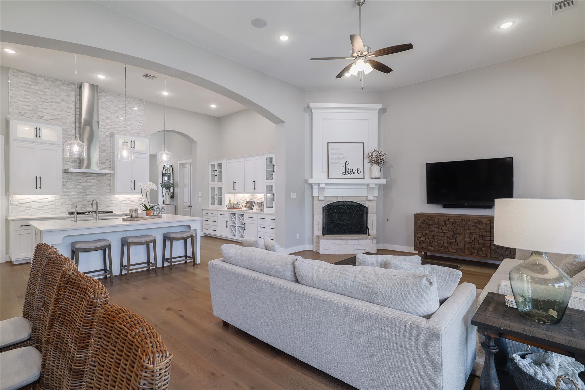 2104 Cotton Farm Trl, Leander, TX 78641