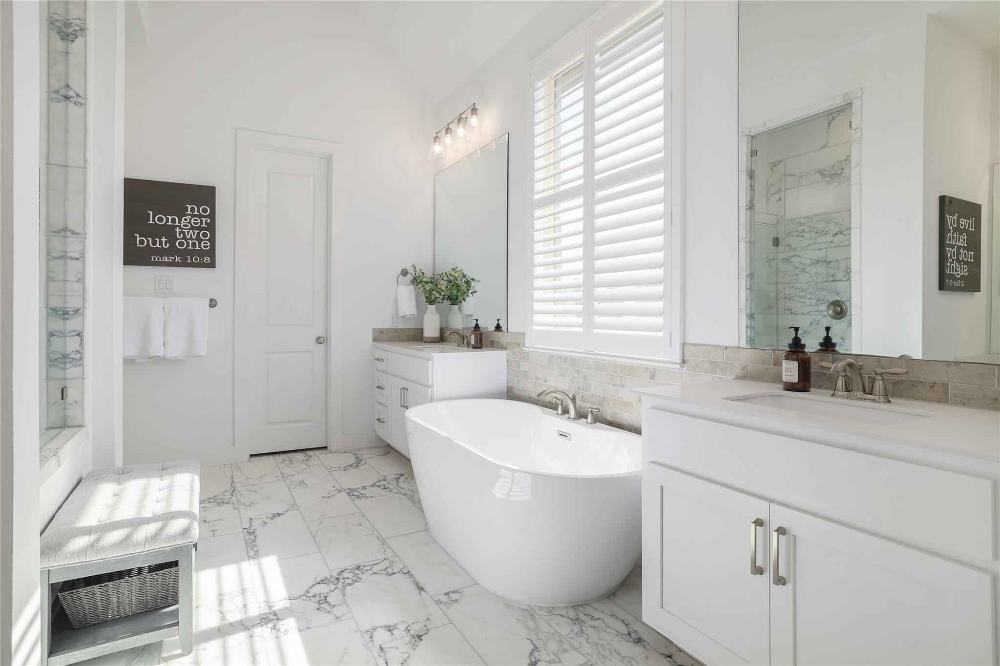 2104 Cotton Farm Trl, Leander, TX 78641