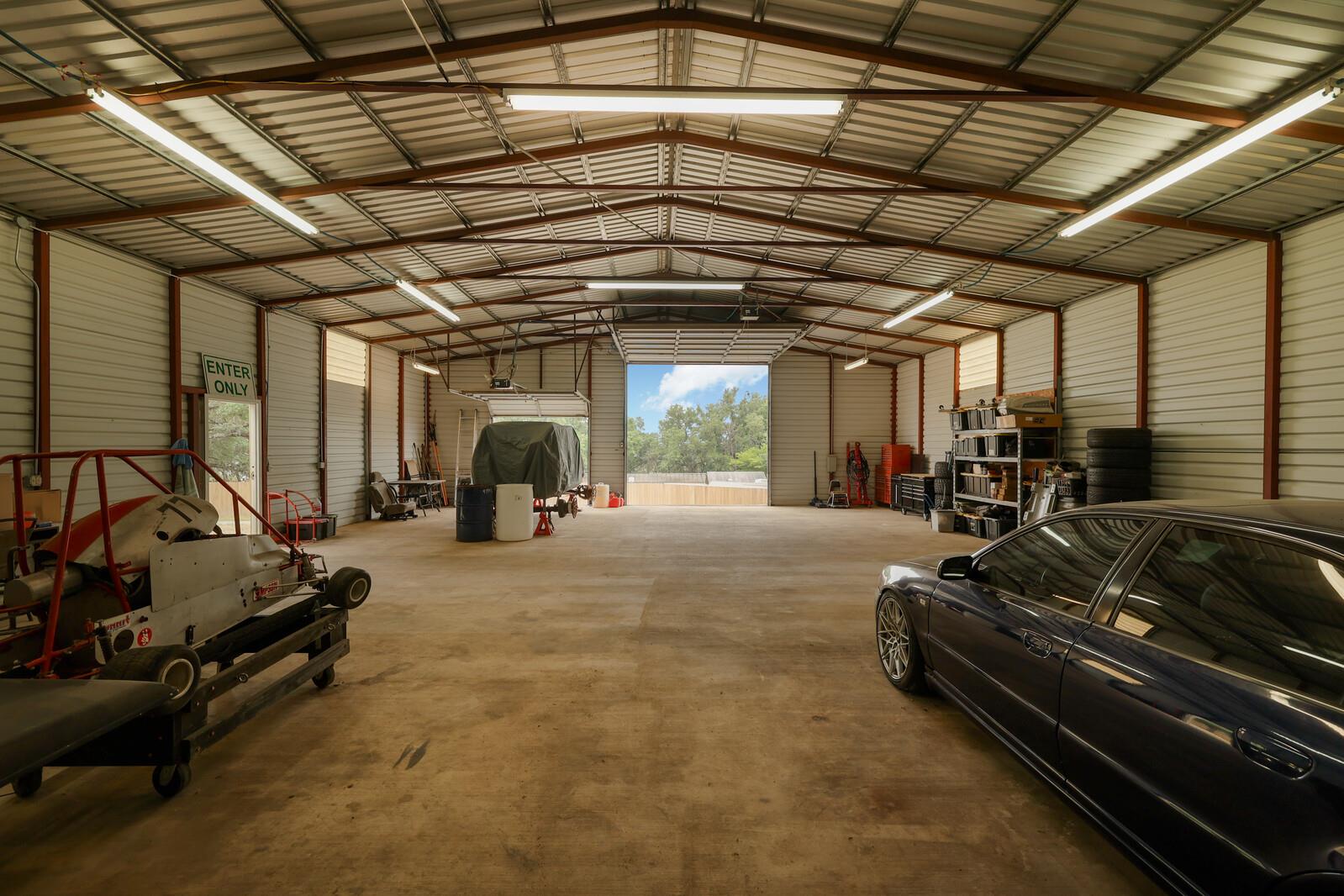 610 Tamarack Dr, Canyon Lake, TX 78133