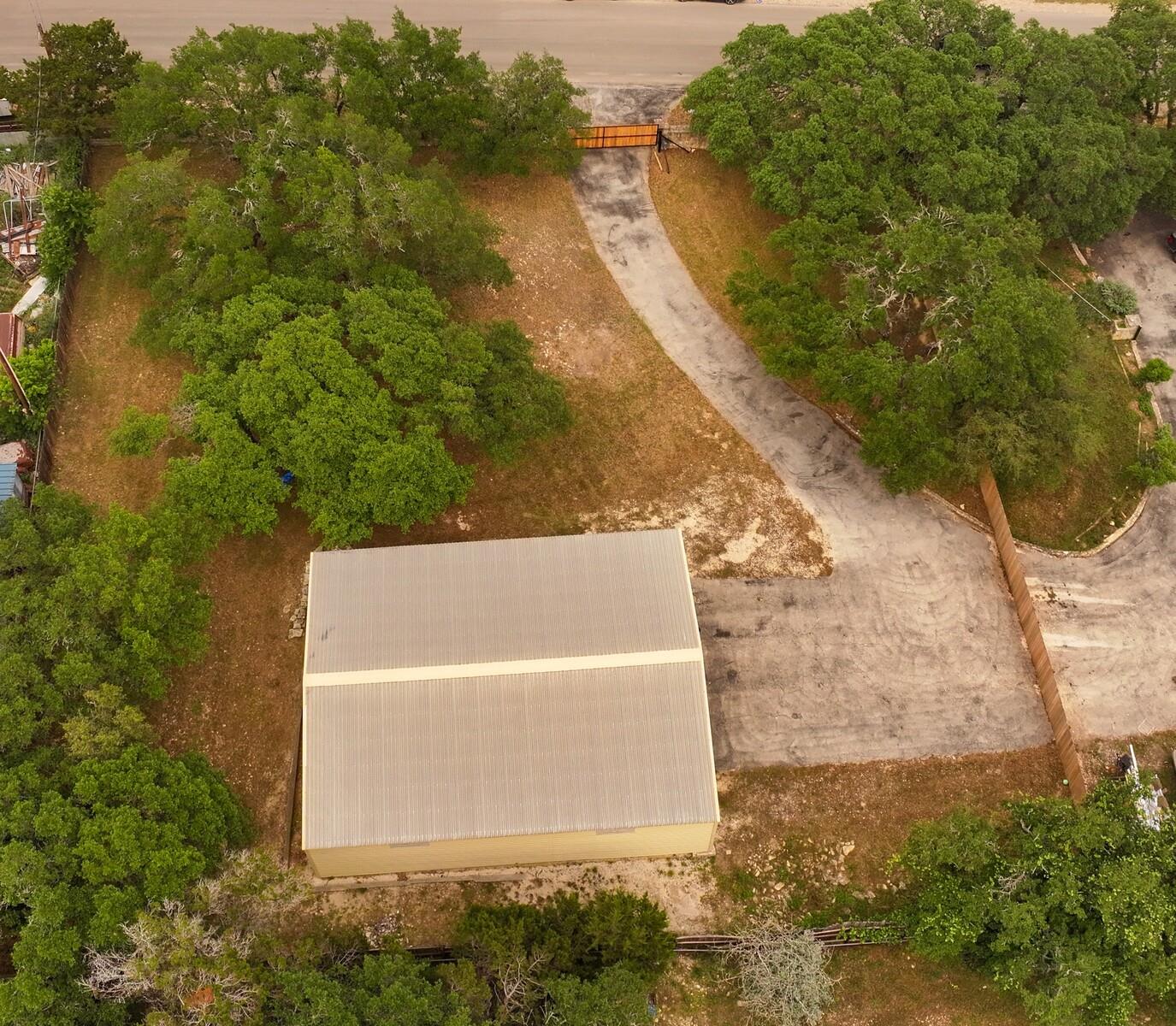 610 Tamarack Dr, Canyon Lake, TX 78133