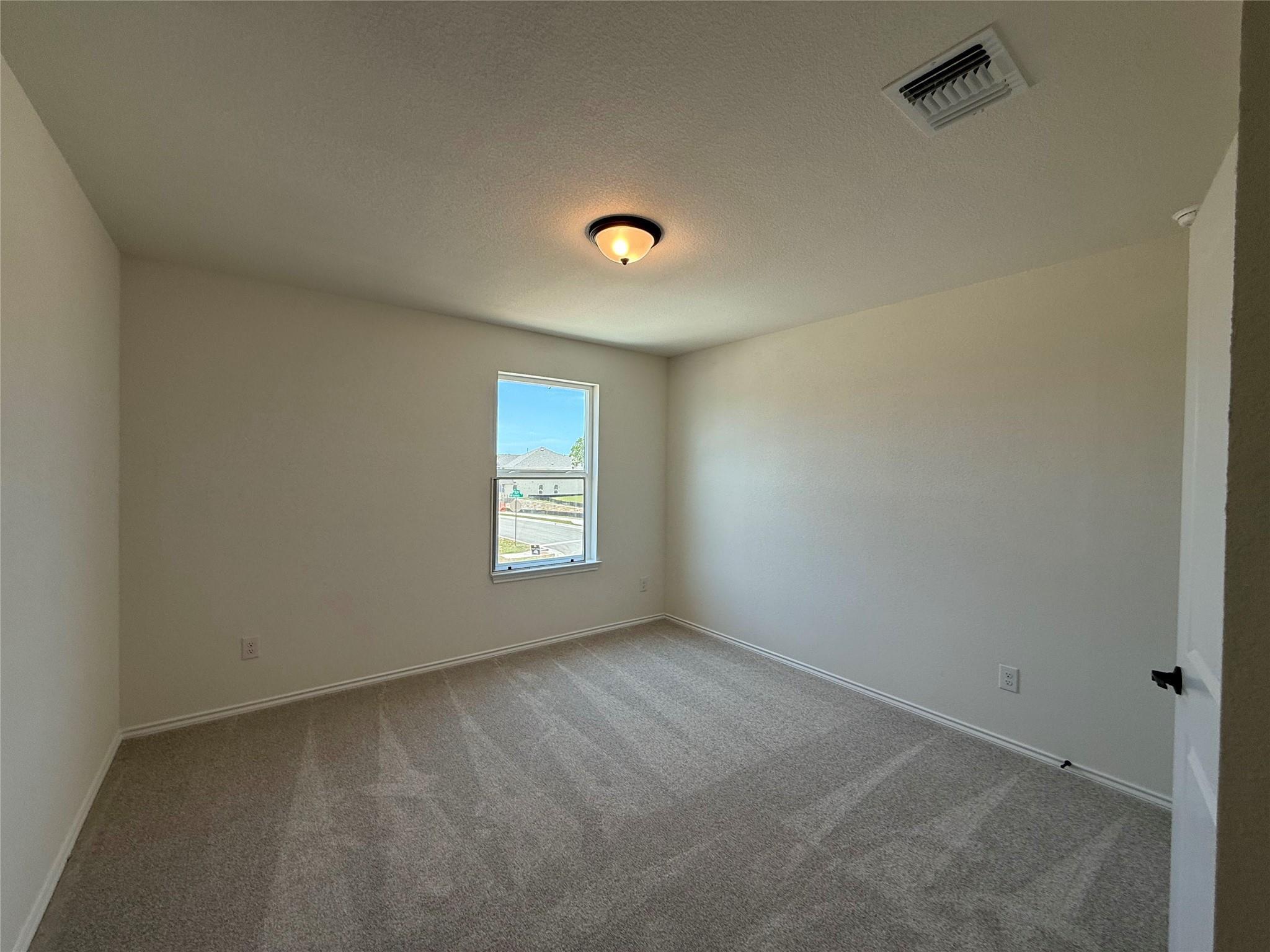 1720 Garlock Dr, Leander, TX 78641