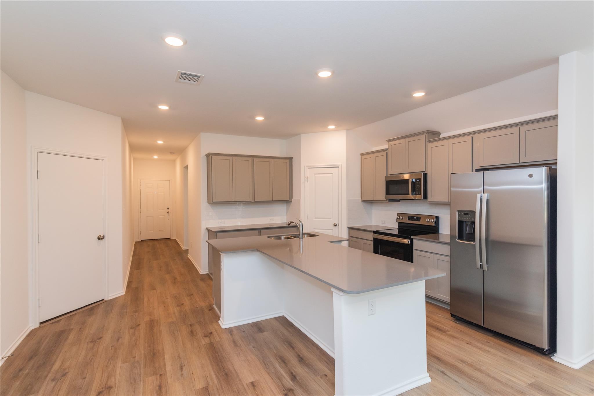 116 The Ugly Way, Jarrell, TX 76537