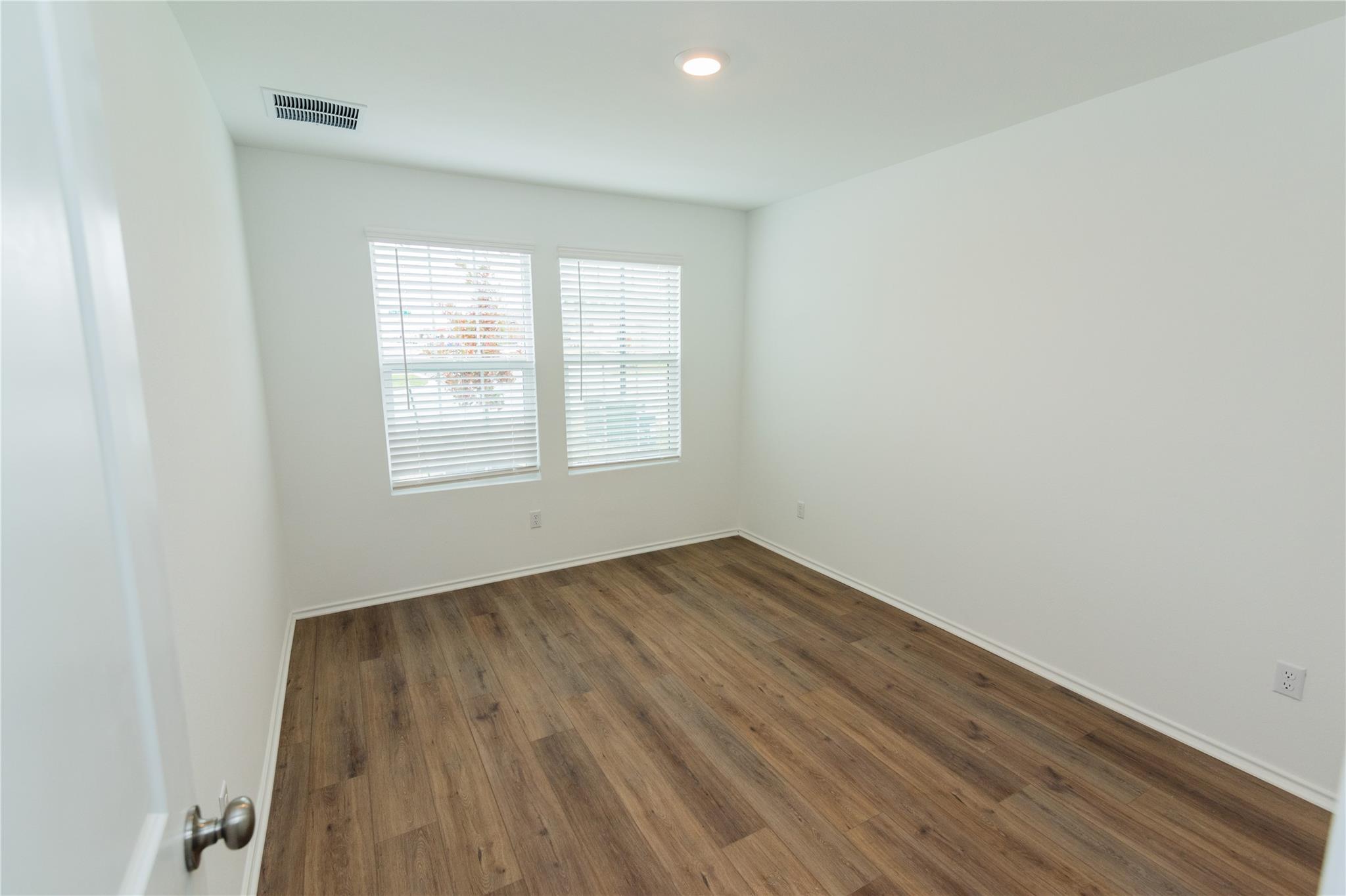 116 The Ugly Way, Jarrell, TX 76537