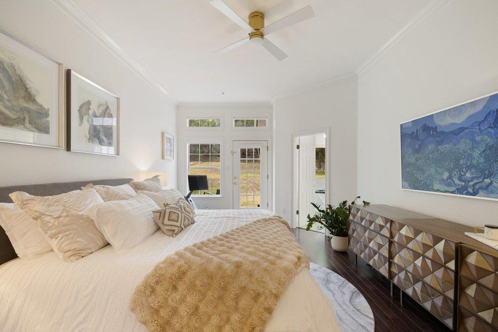 2200 Cliffs Edge Dr, Austin, TX 78733