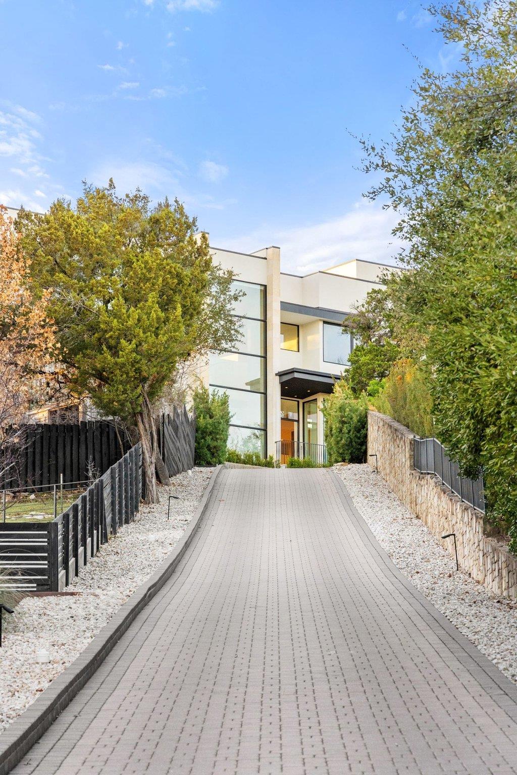 5 Inwood Cv, Austin, TX 78746