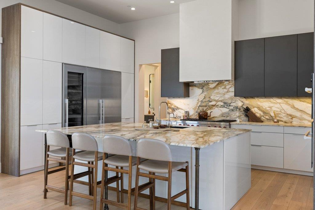 5 Inwood Cv, Austin, TX 78746