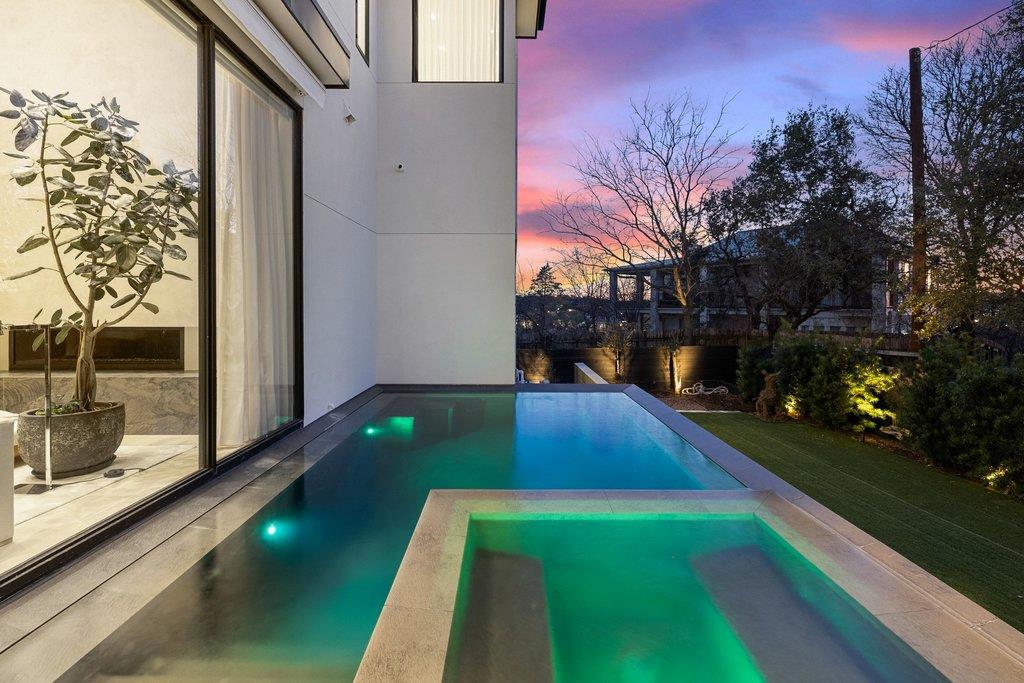 5 Inwood Cv, Austin, TX 78746