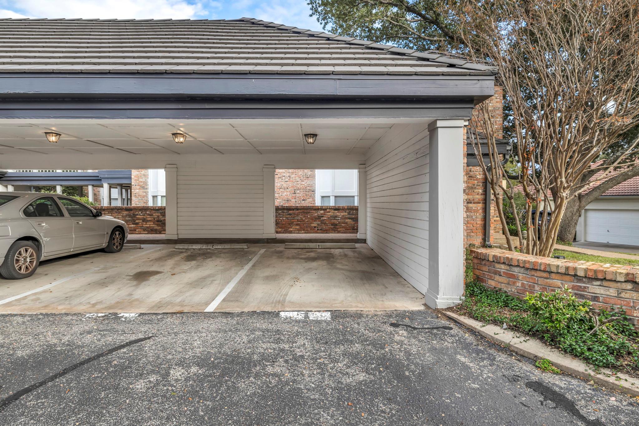 5 Tournament Way # 1, The Hills, TX 78738