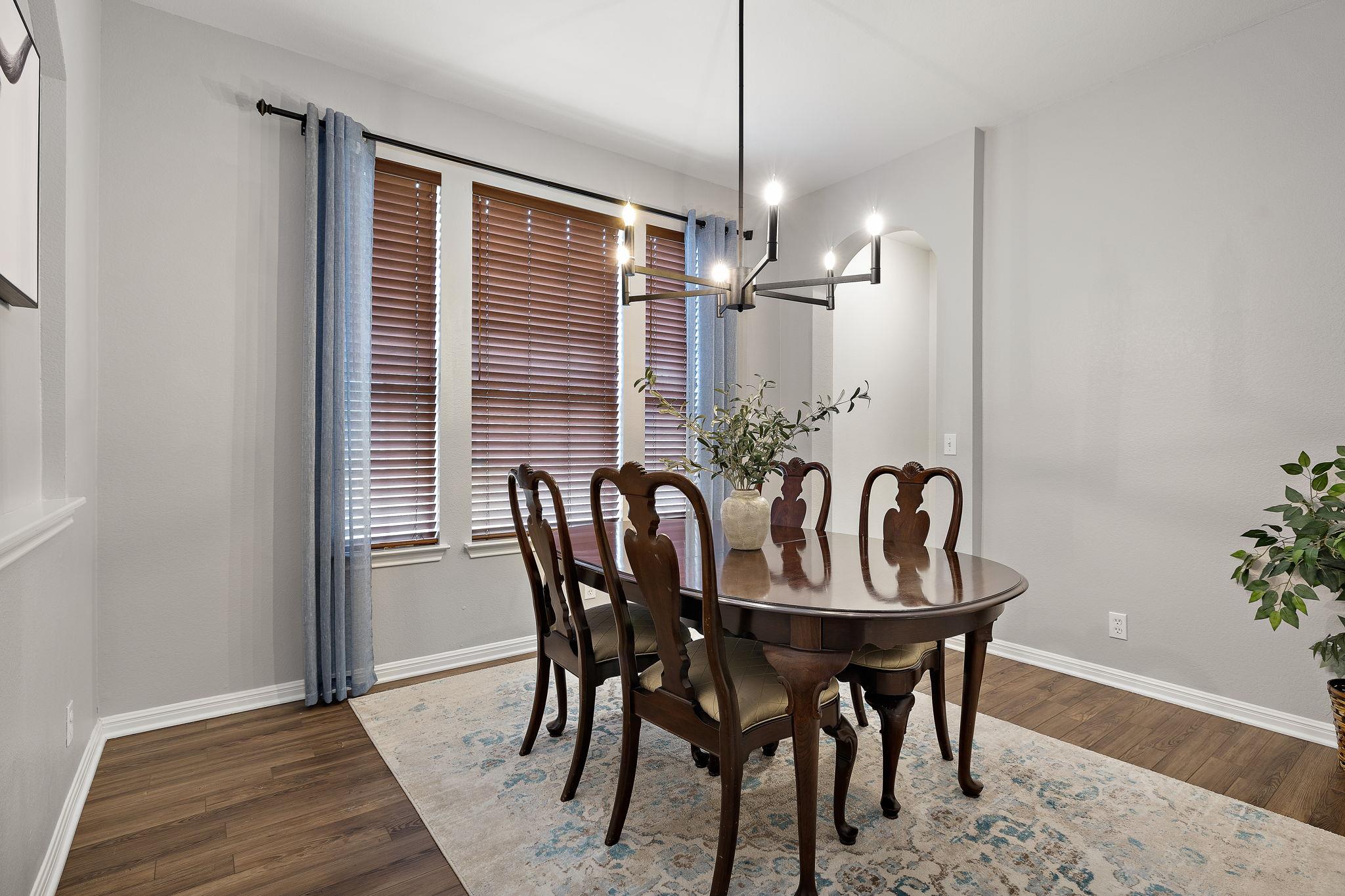 19112 Leigh Ln, Pflugerville, TX 78660