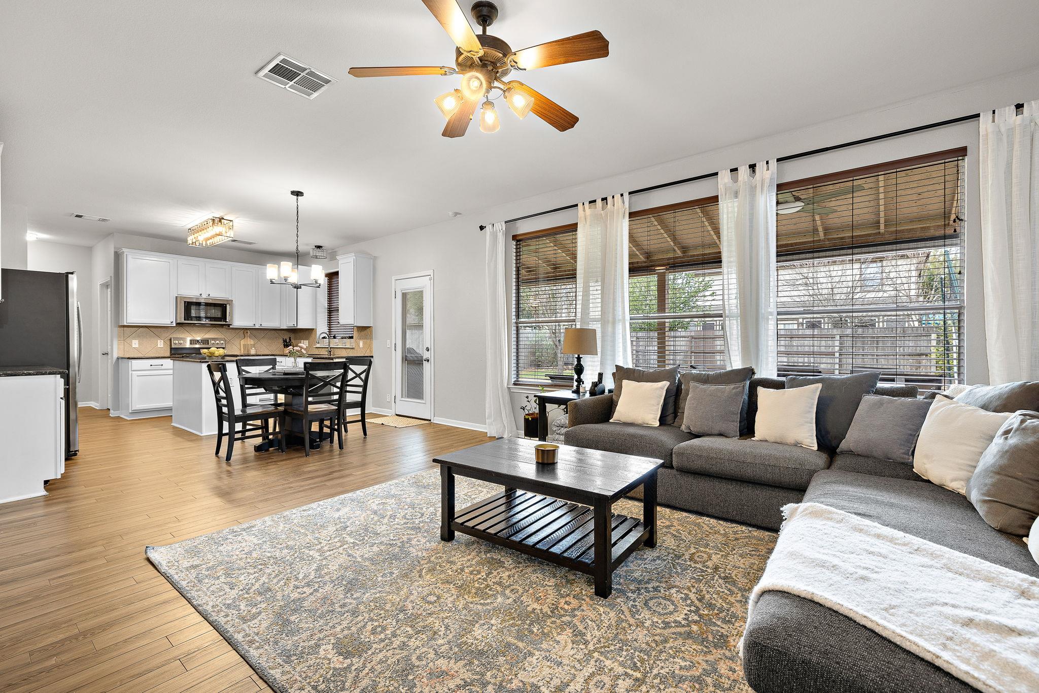 19112 Leigh Ln, Pflugerville, TX 78660