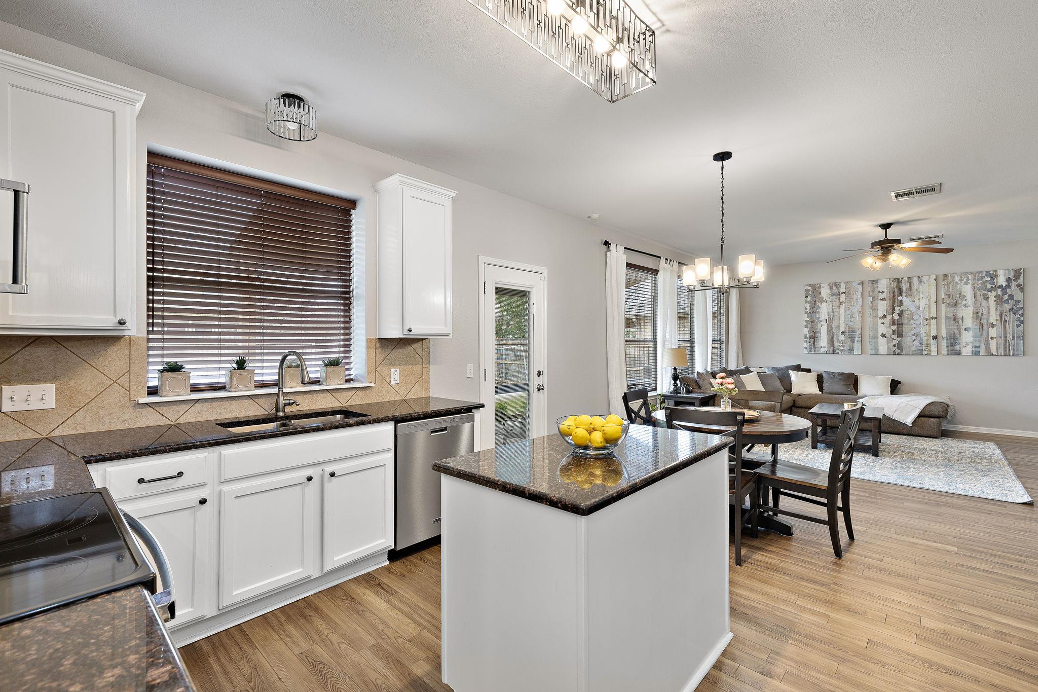 19112 Leigh Ln, Pflugerville, TX 78660