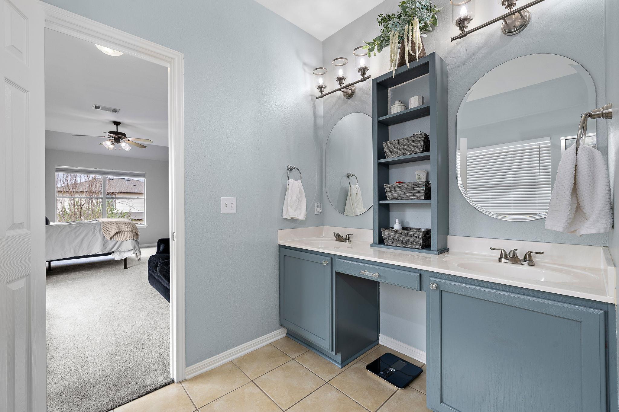 19112 Leigh Ln, Pflugerville, TX 78660