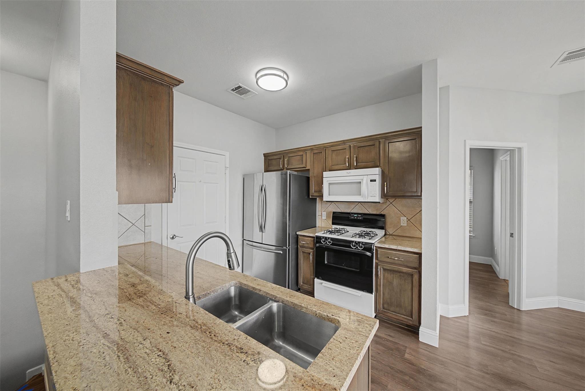 1481 Old Settlers Blvd # 1401, Round Rock, TX 78664