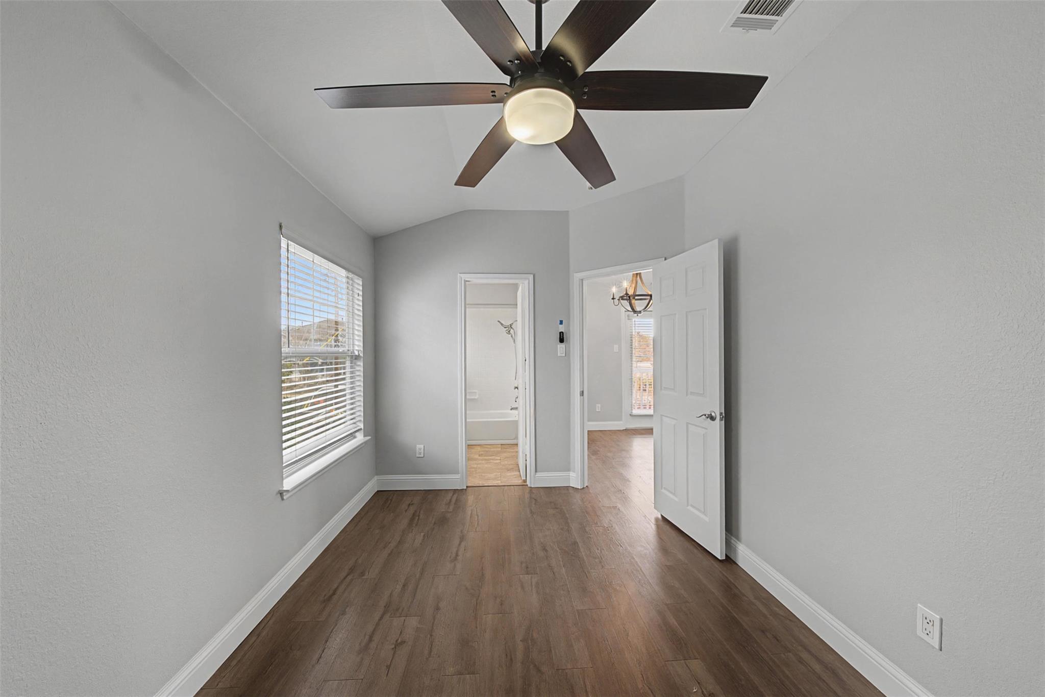 1481 Old Settlers Blvd # 1401, Round Rock, TX 78664