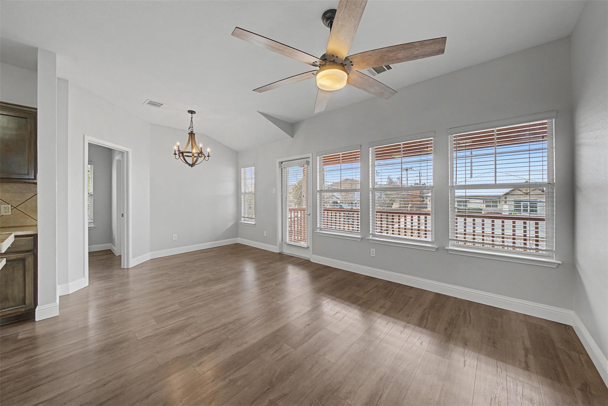 1481 Old Settlers Blvd # 1401, Round Rock, TX 78664