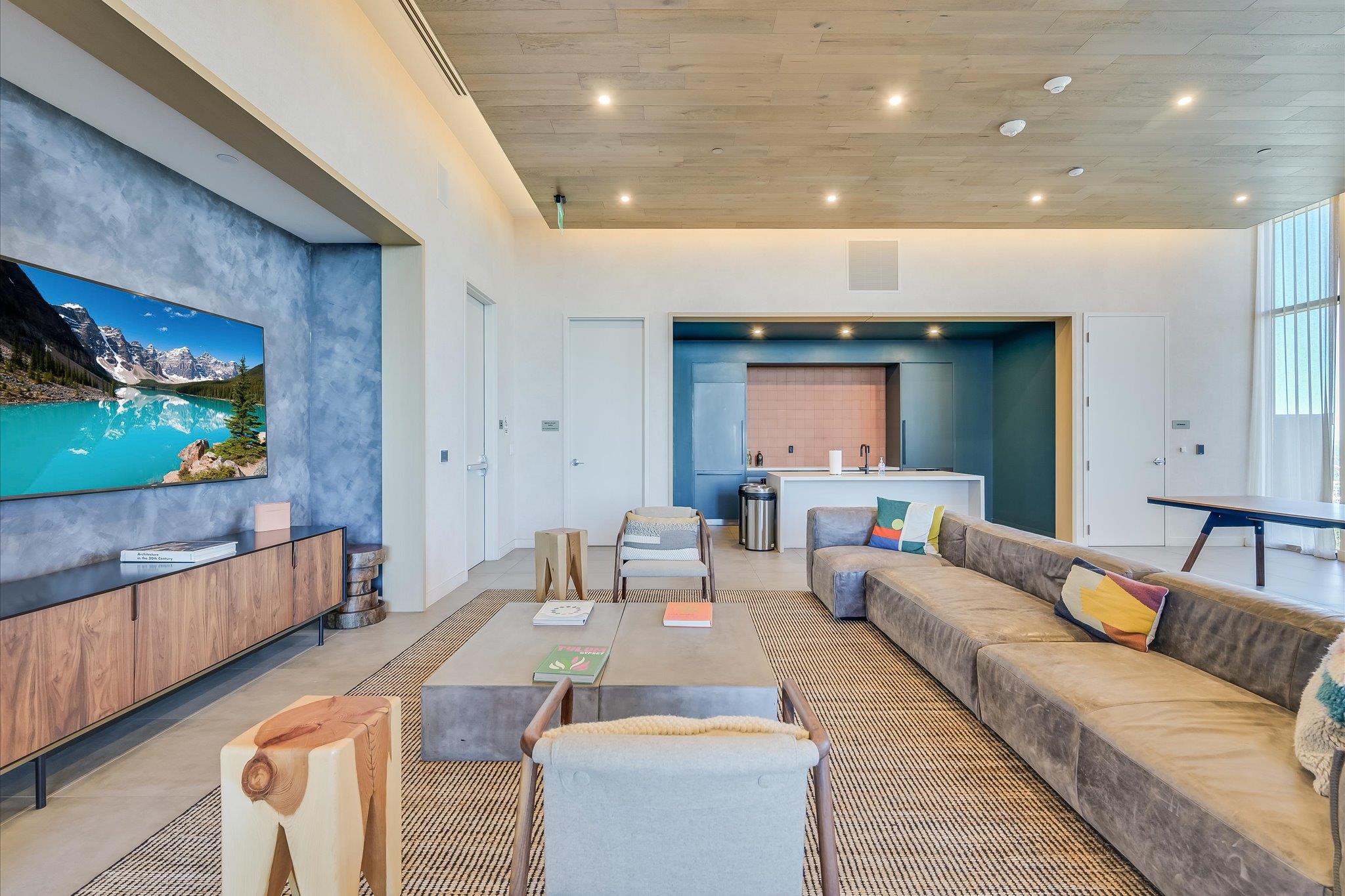 48 East Ave # 1711, Austin, TX 78701