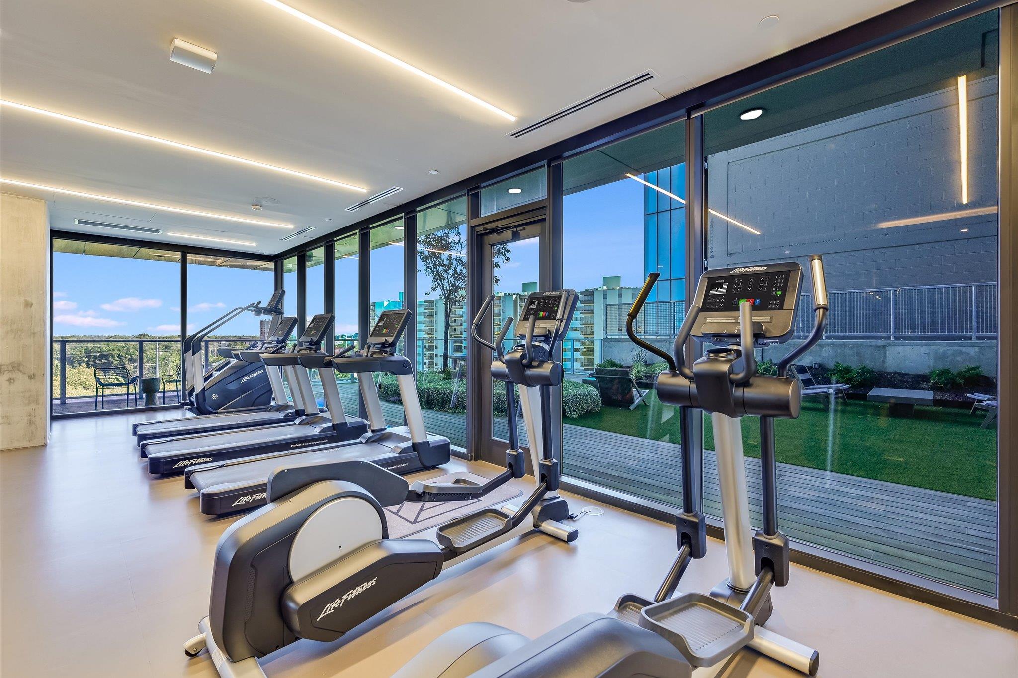 48 East Ave # 1711, Austin, TX 78701