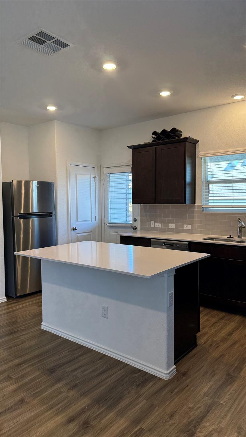 125 Madrid, Kyle, TX 78640