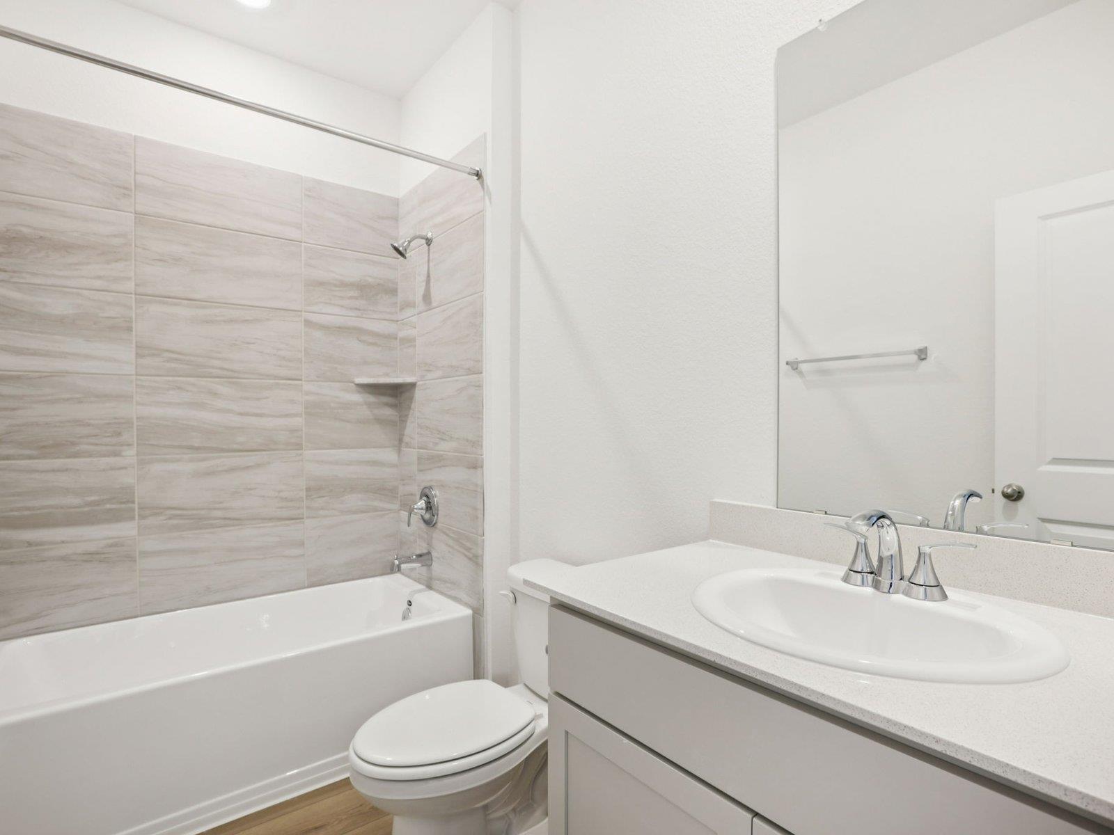 721 Universal Dr, Hutto, TX 78634