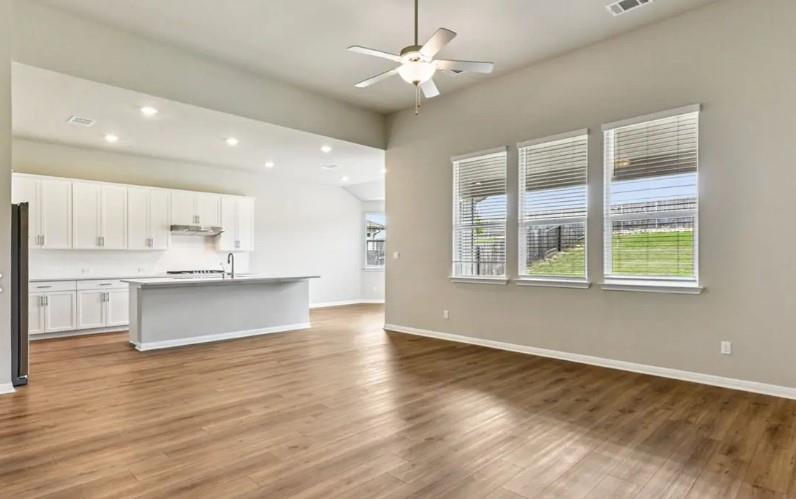 214 Cathedral Mountain Dr, Dripping Springs, TX 78620