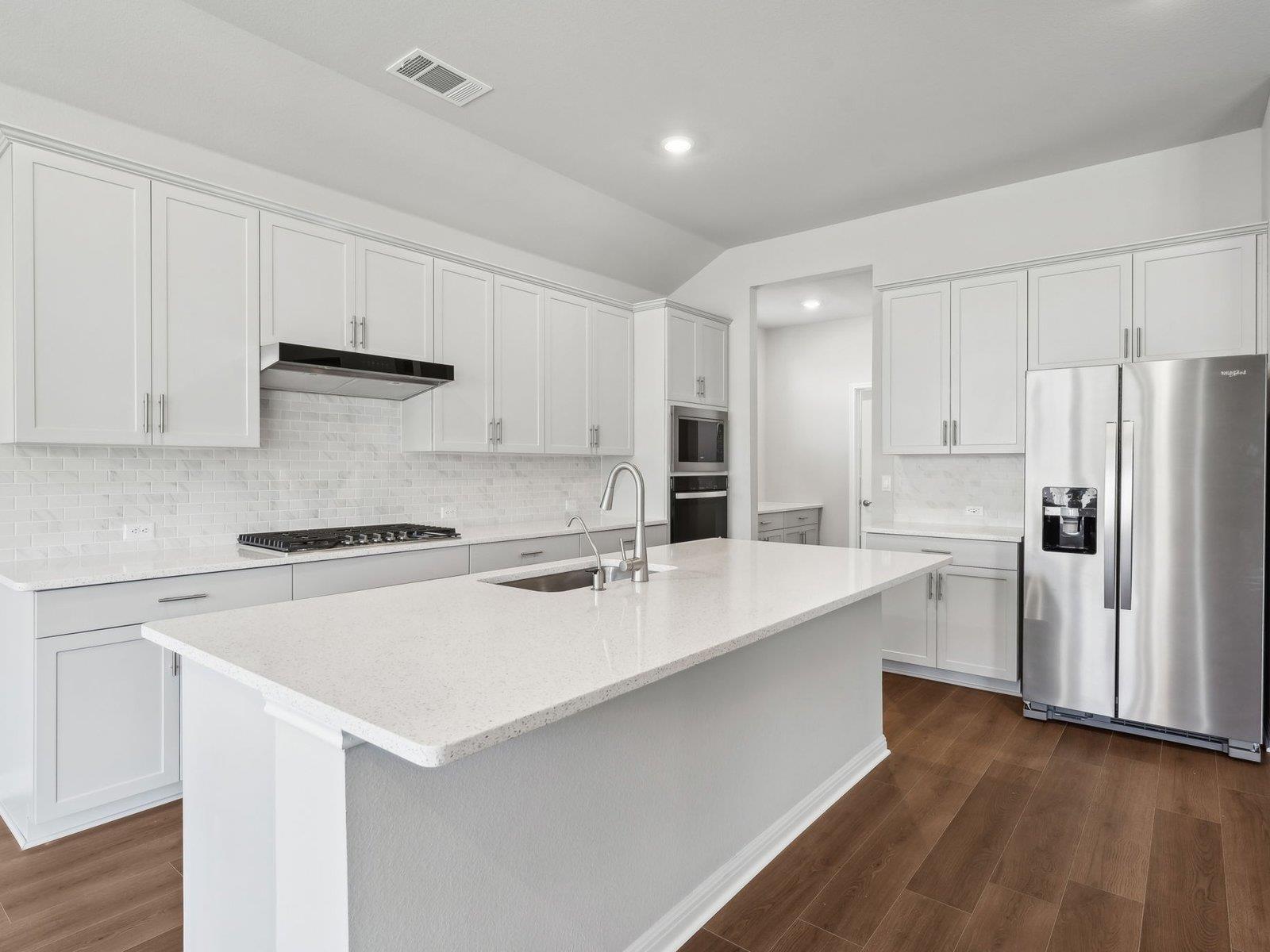 204 Cathedral Mountain Dr, Dripping Springs, TX 78620