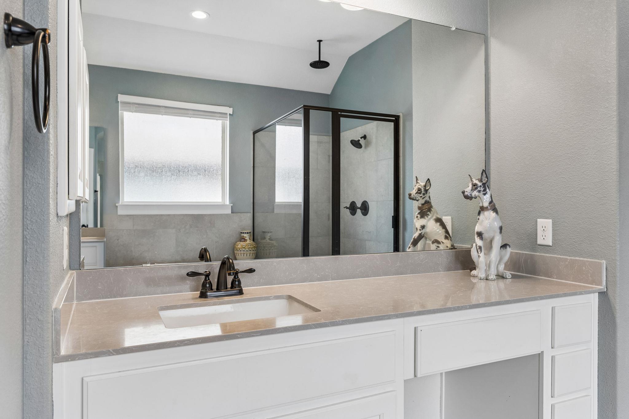 5217 Alonso Dr, Austin, TX 78738