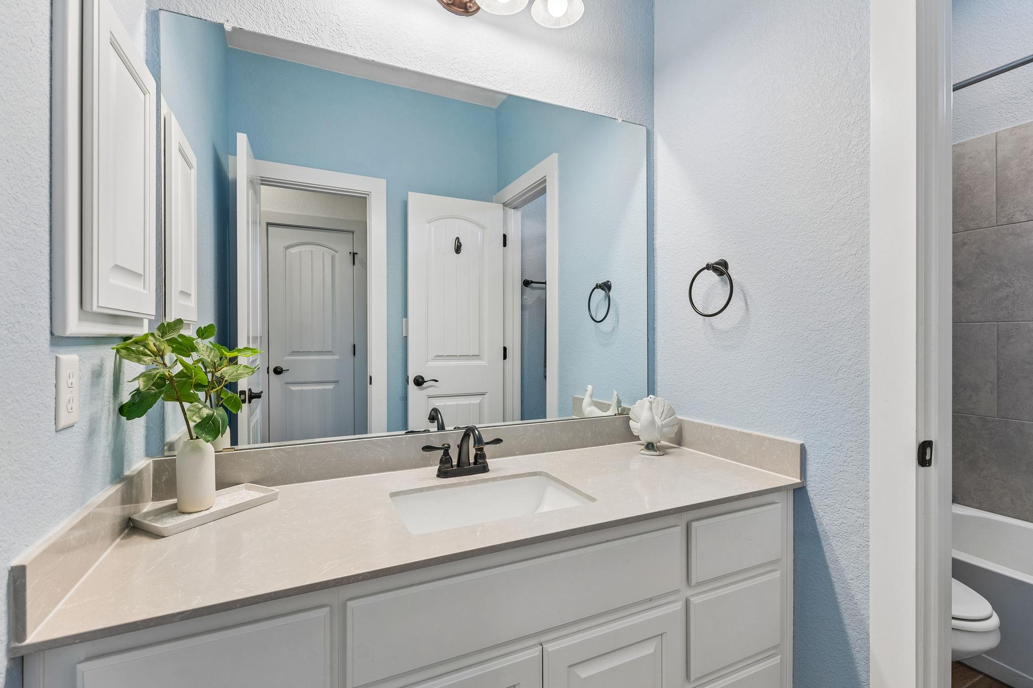 5217 Alonso Dr, Austin, TX 78738