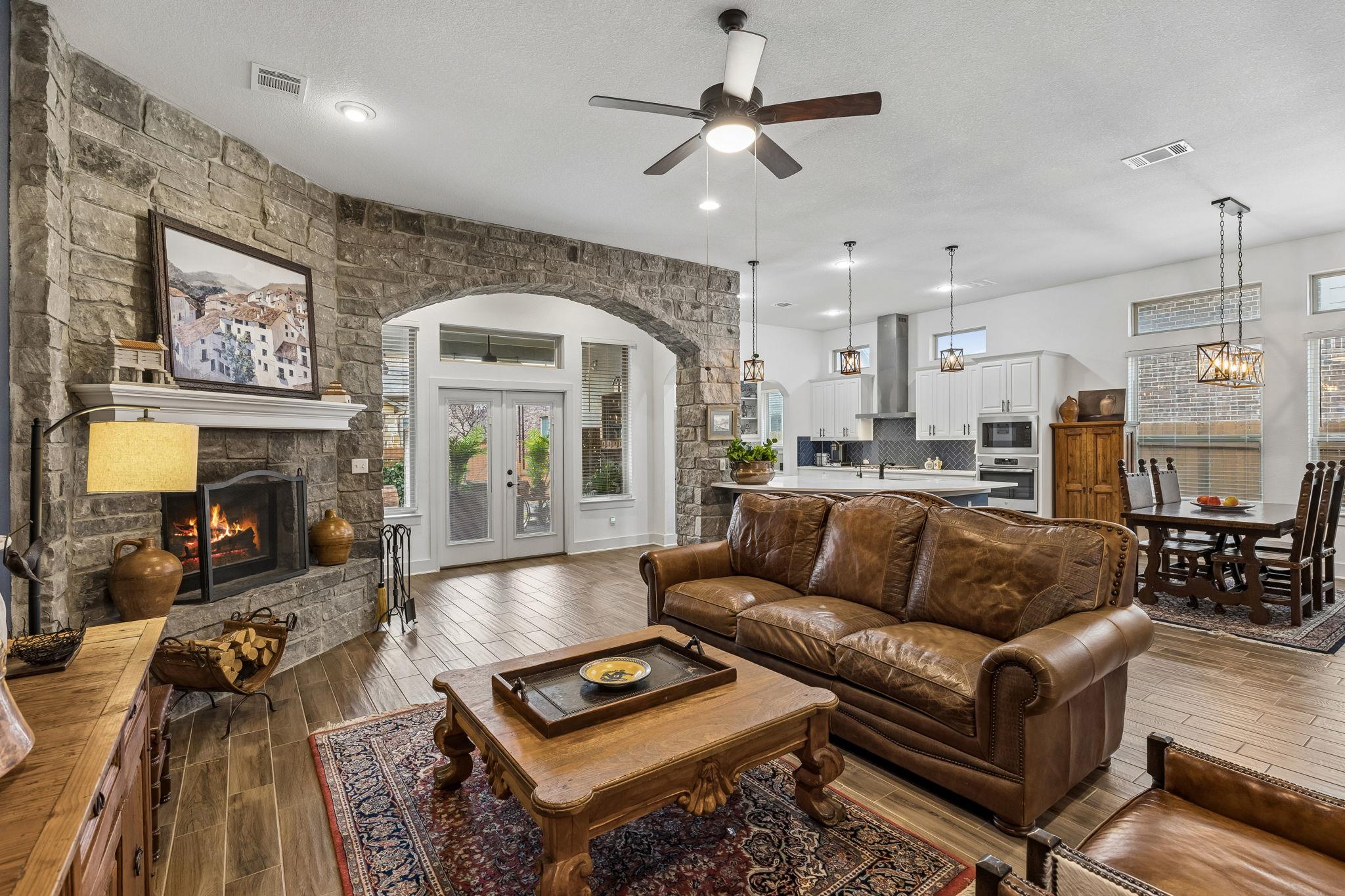 5217 Alonso Dr, Austin, TX 78738