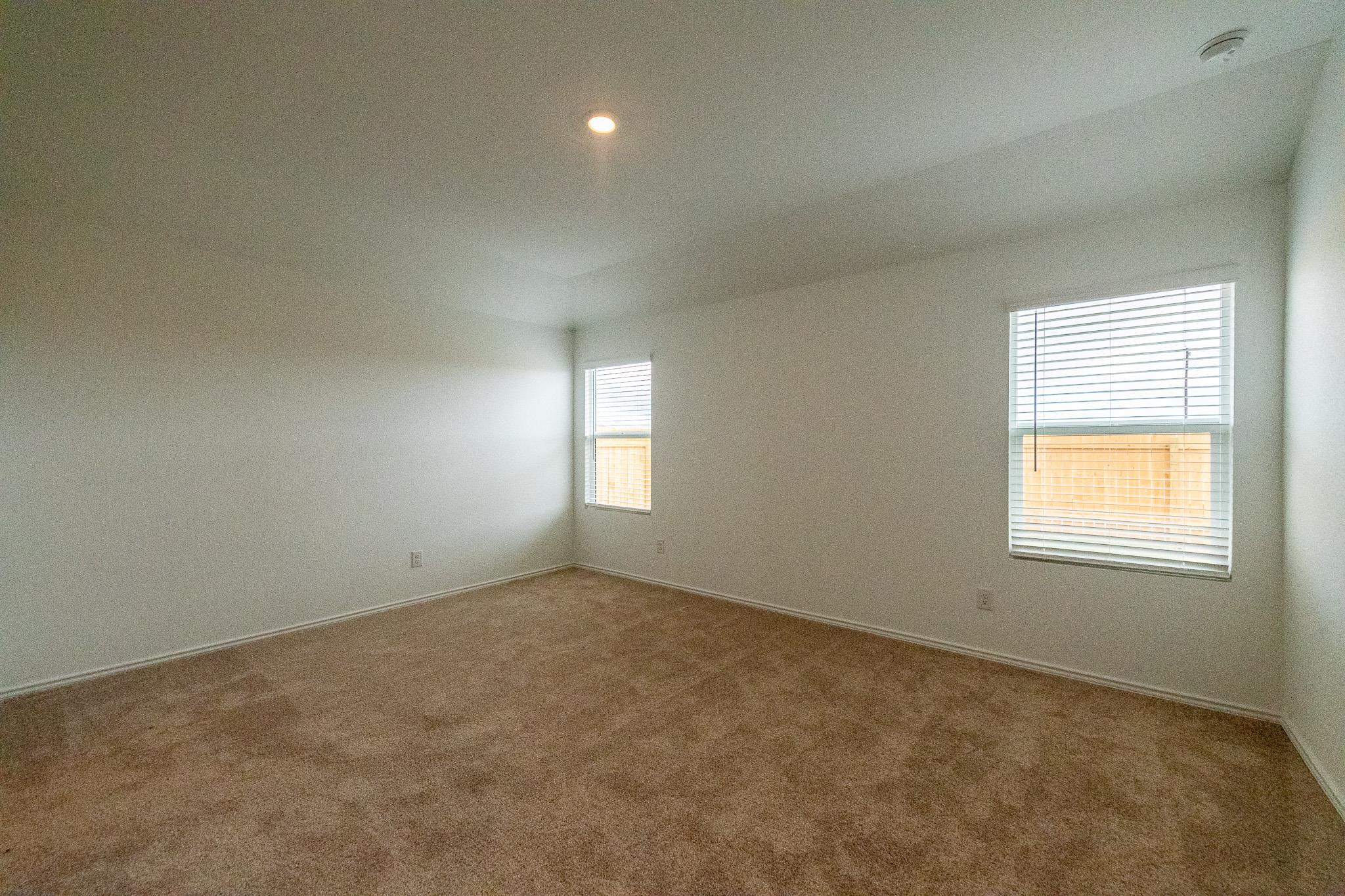 247 Alamito Ave, Kyle, TX 78640