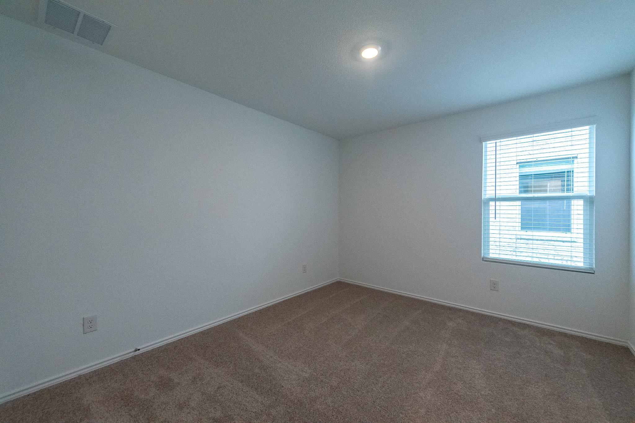 247 Alamito Ave, Kyle, TX 78640