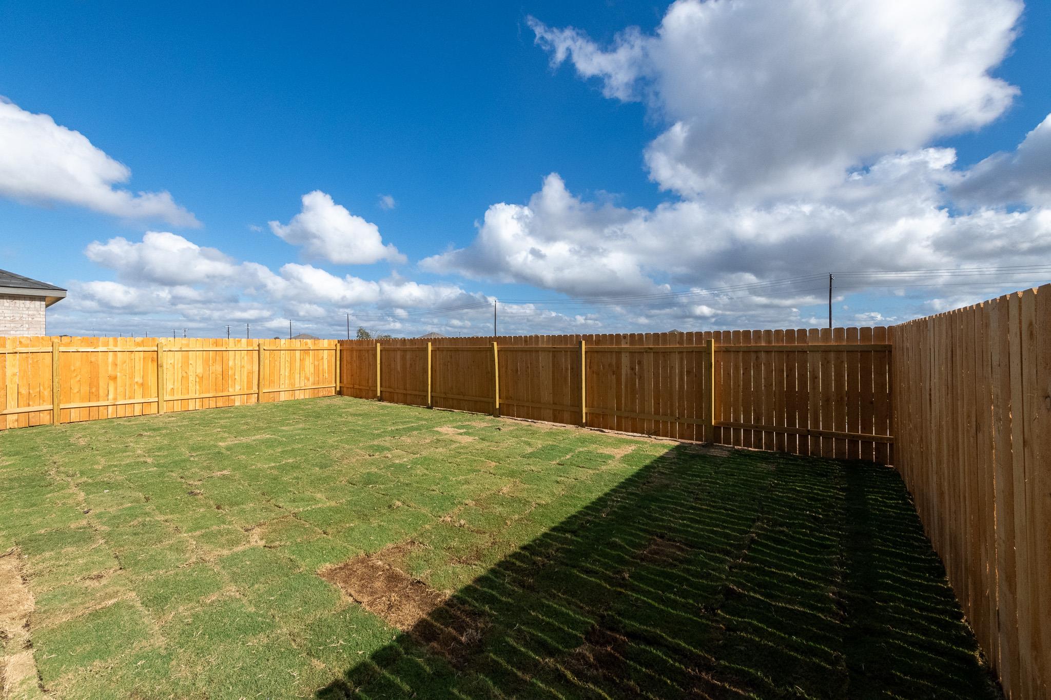 247 Alamito Ave, Kyle, TX 78640