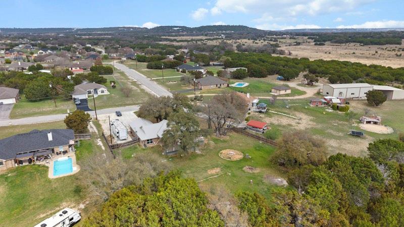 456 County Road 4711, Kempner, TX 76539