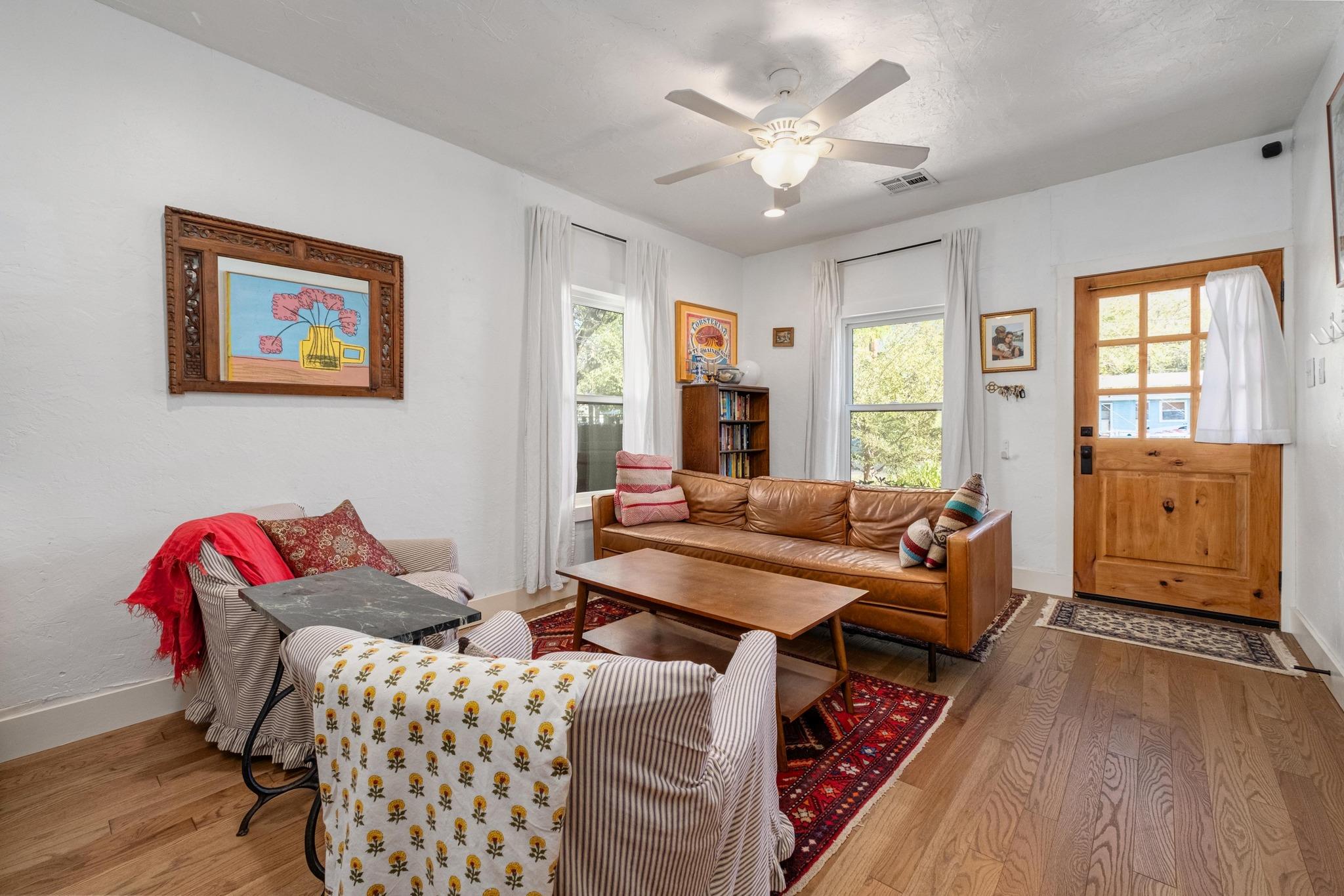 1110 Christie Dr, Austin, TX 78721