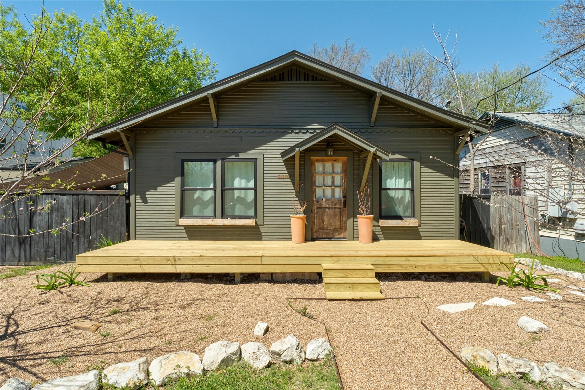 1110 Christie Dr, Austin, TX 78721