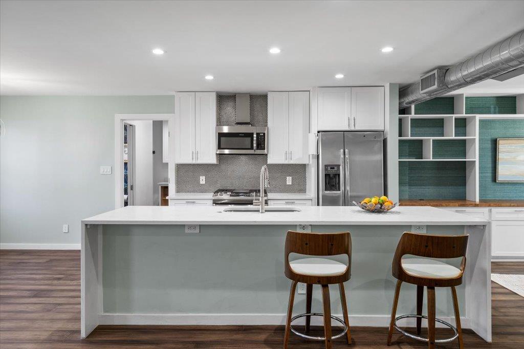 6102 Bullard Dr # B, Austin, TX 78757