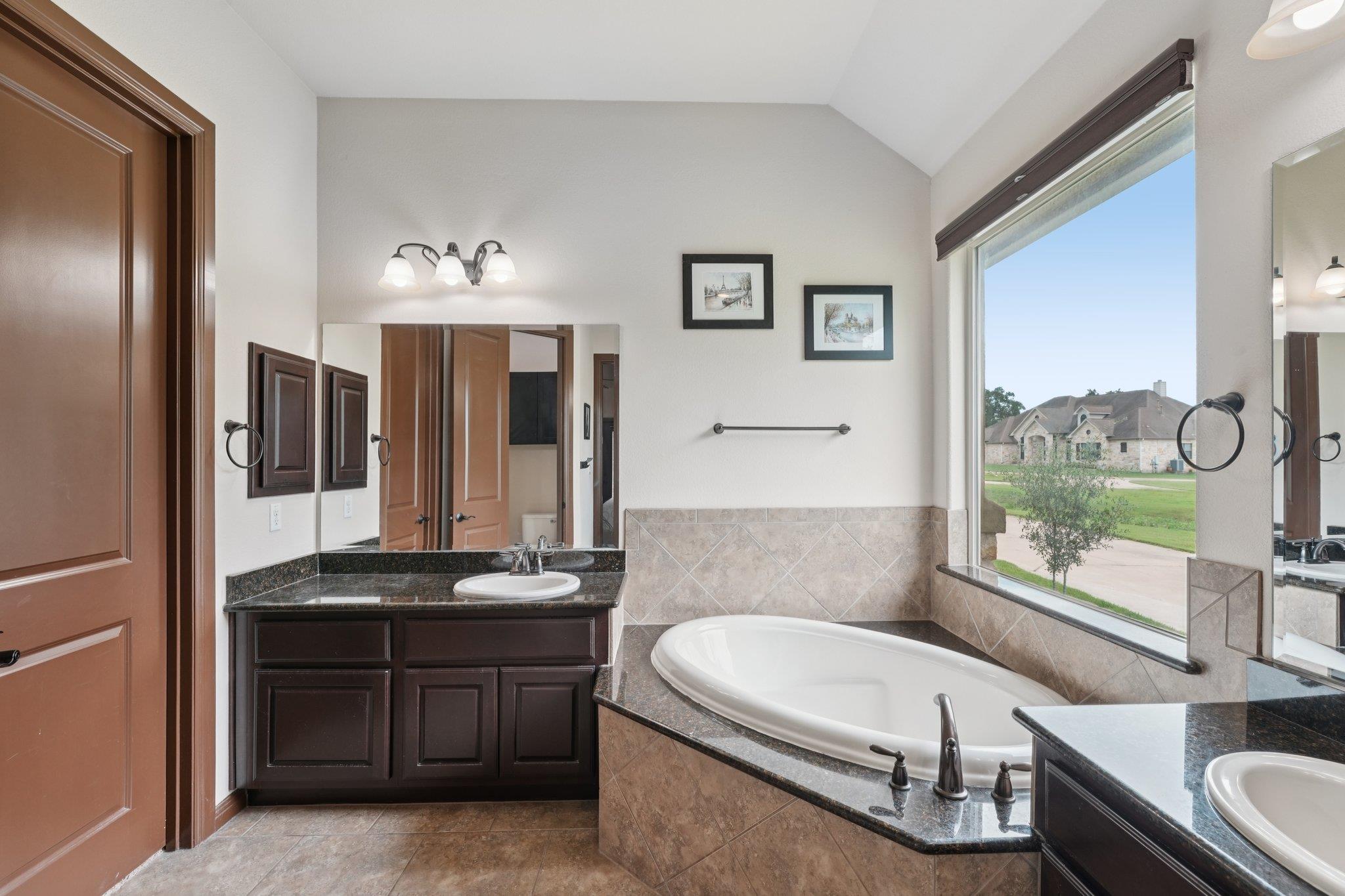 126 Spanish Trl, Bastrop, TX 78602