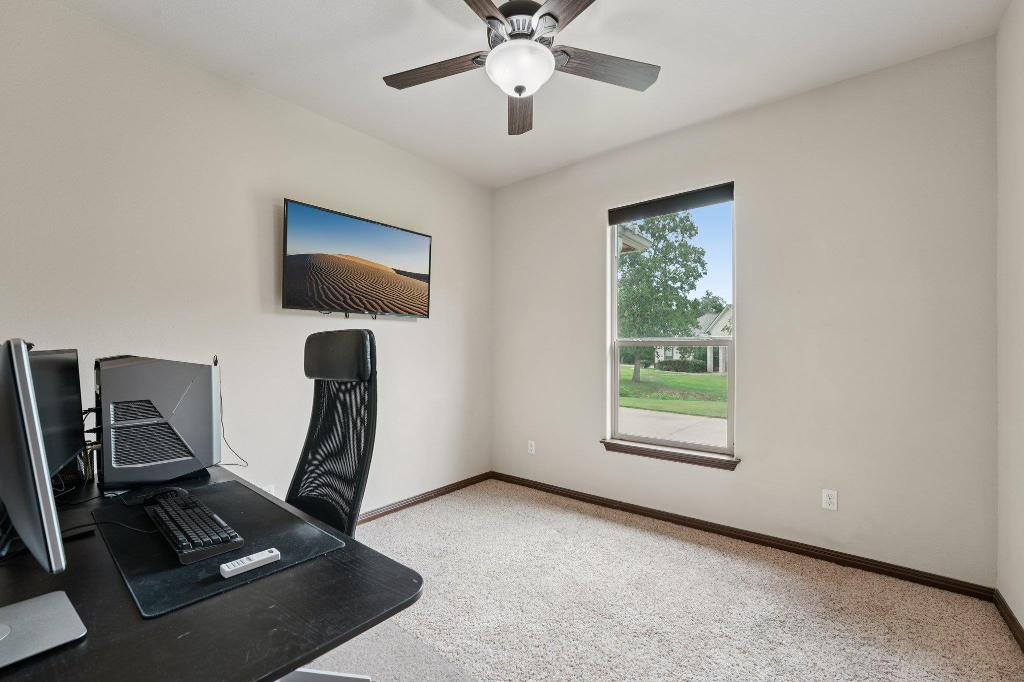 126 Spanish Trl, Bastrop, TX 78602