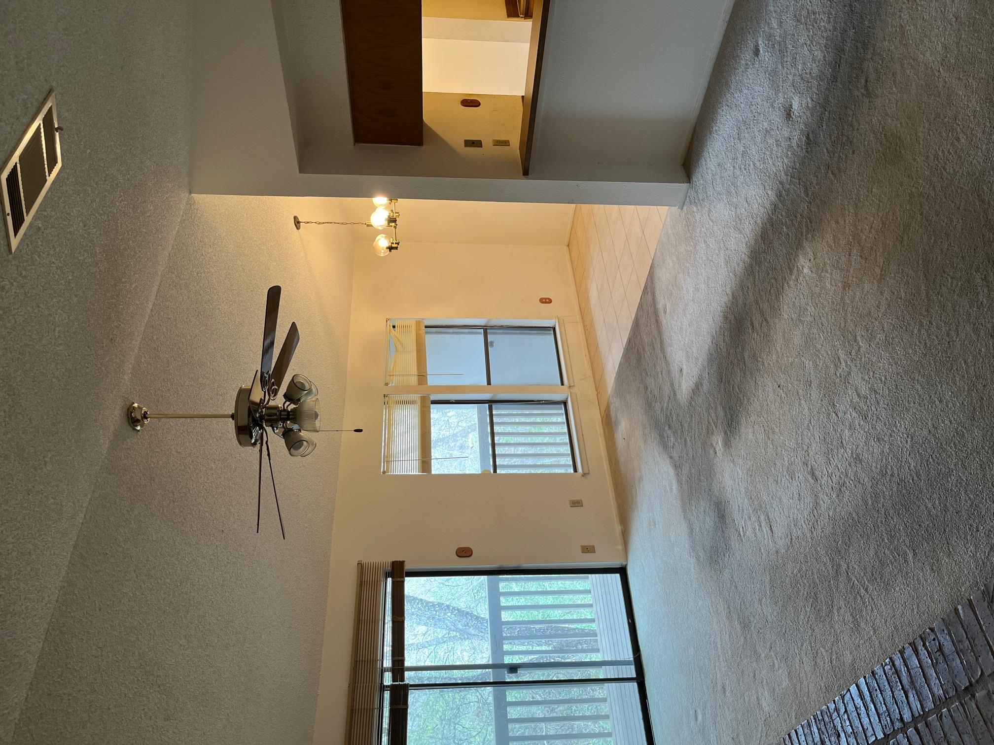 3839 Dry Creek Dr # 223, Austin, TX 78731