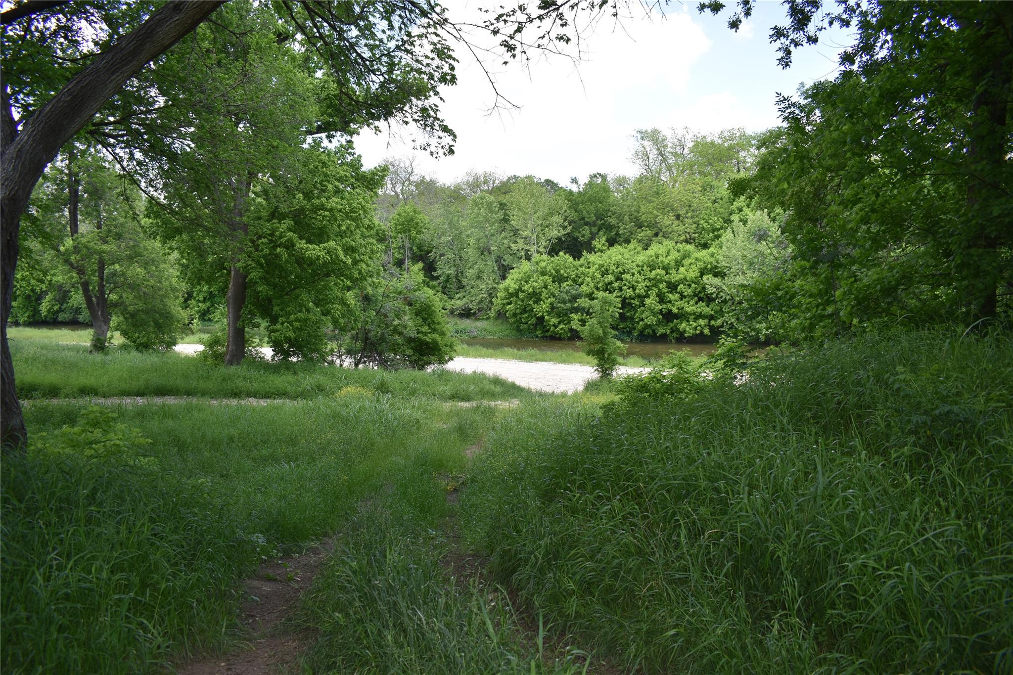 194 Gabriel Meadows Dr, Hutto, TX 78634