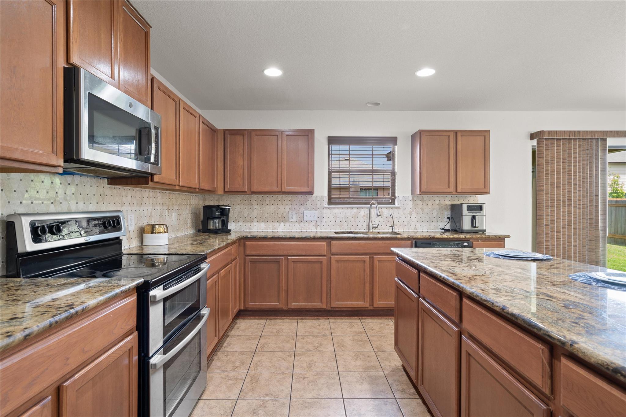 912 Bethel Way, Pflugerville, TX 78660