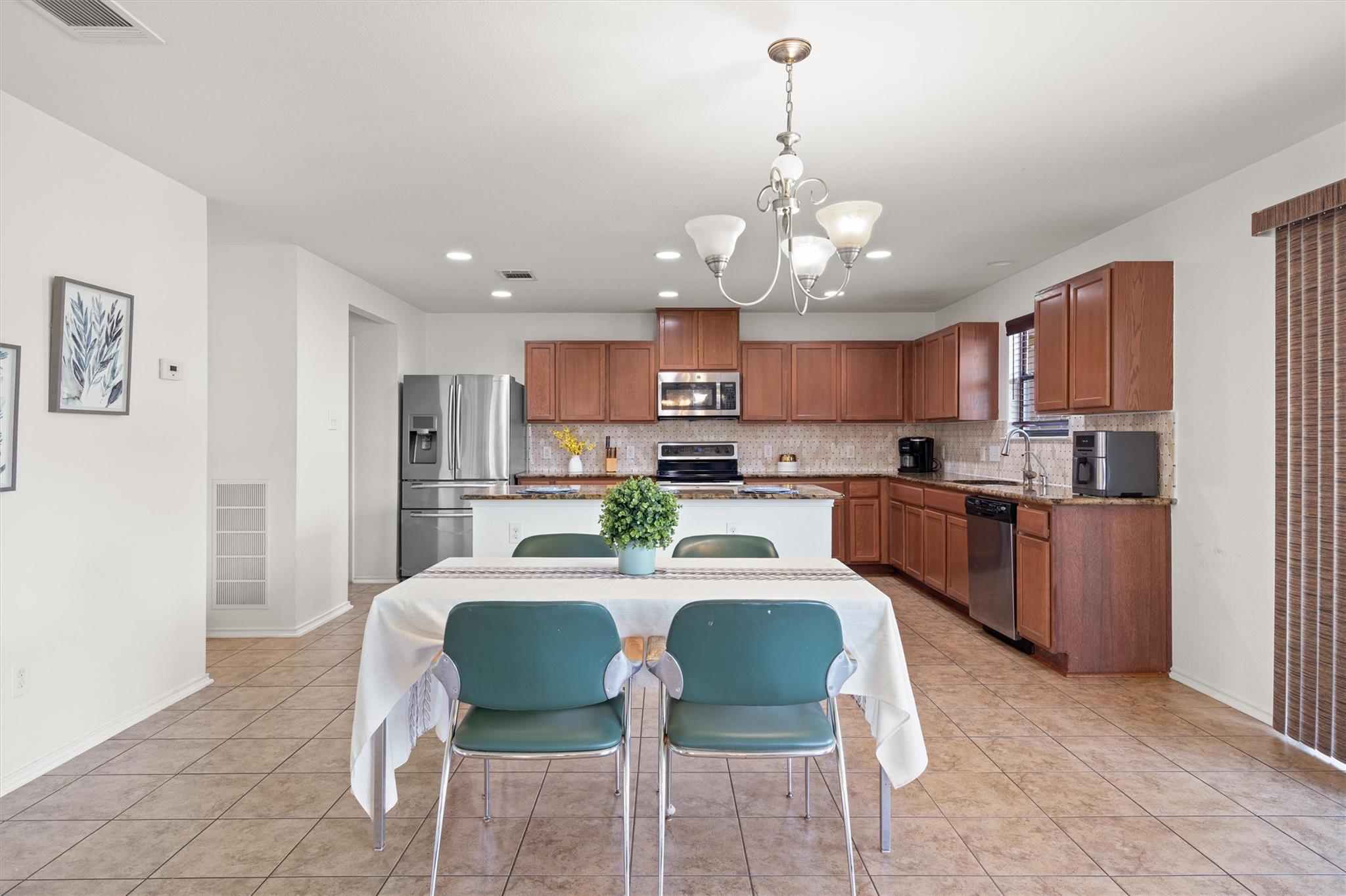 912 Bethel Way, Pflugerville, TX 78660