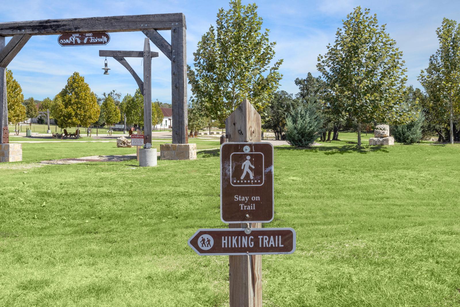 1034 Grant Wood Ave # 107, Driftwood, TX 78619