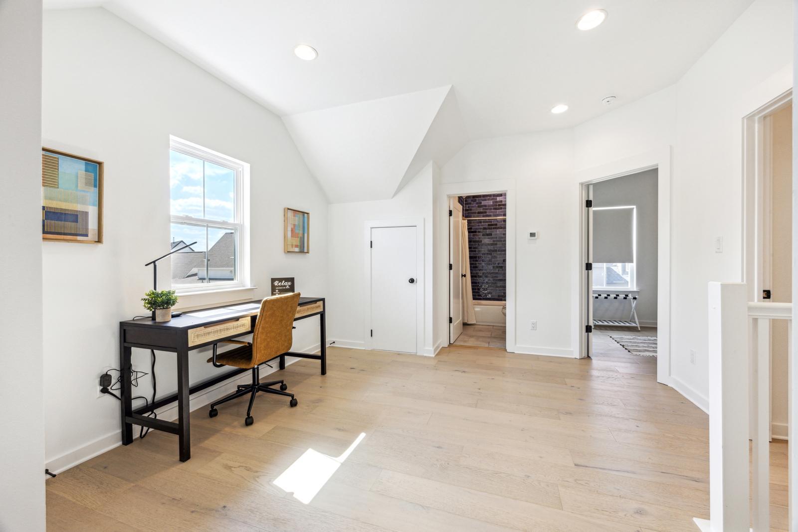 1034 Grant Wood Ave # 107, Driftwood, TX 78619