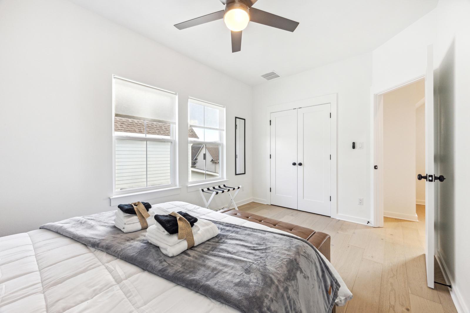 1034 Grant Wood Ave # 107, Driftwood, TX 78619