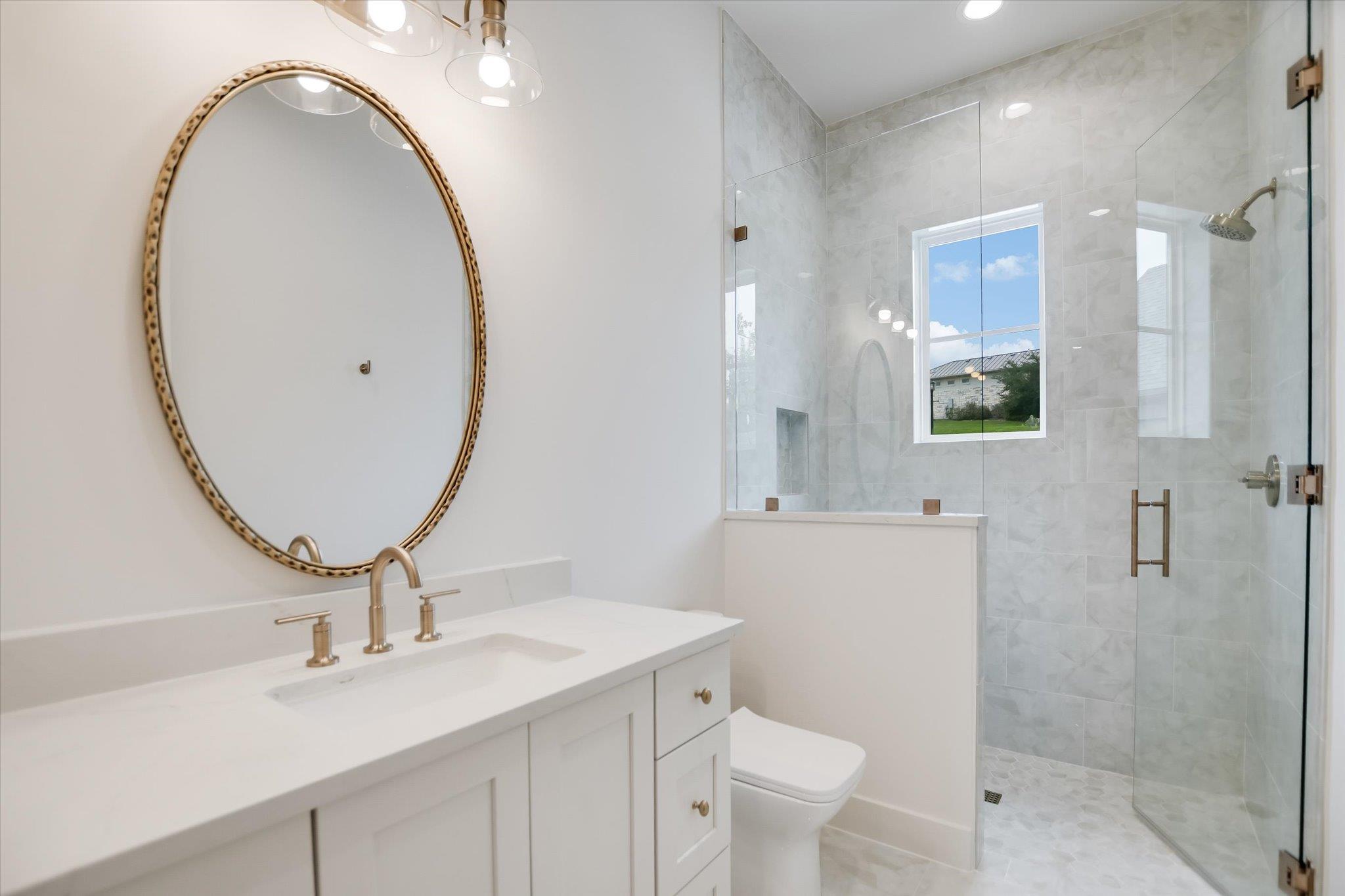 402 Sweet Grass Ln, Austin, TX 78738