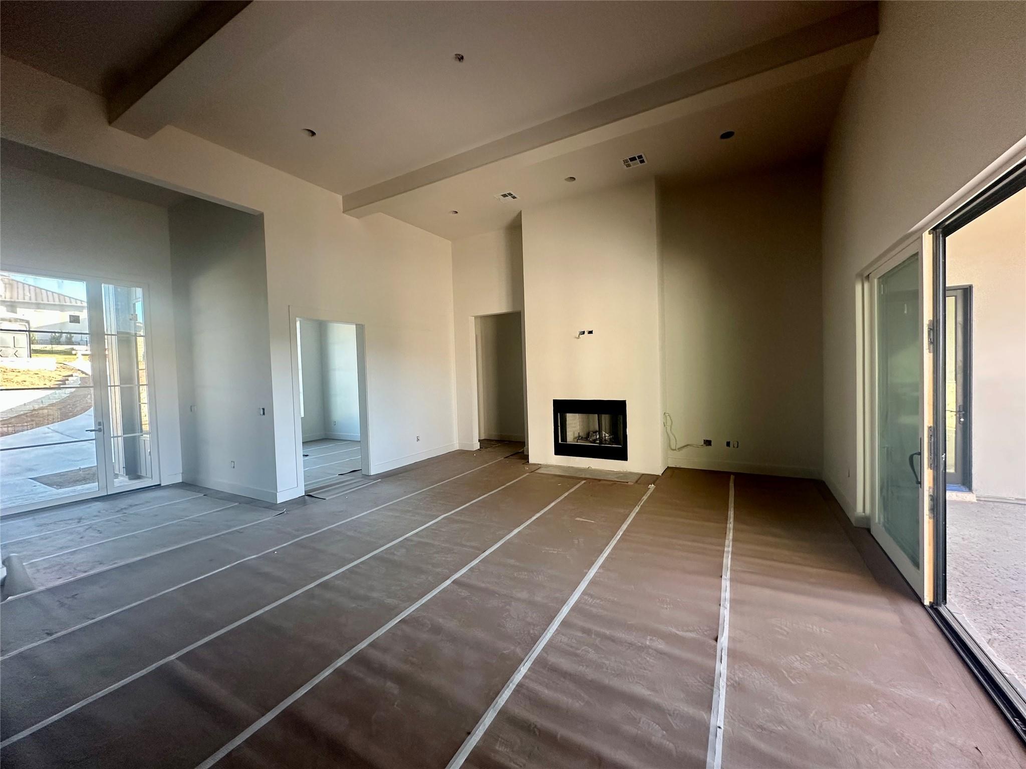 402 Sweet Grass Ln, Austin, TX 78738