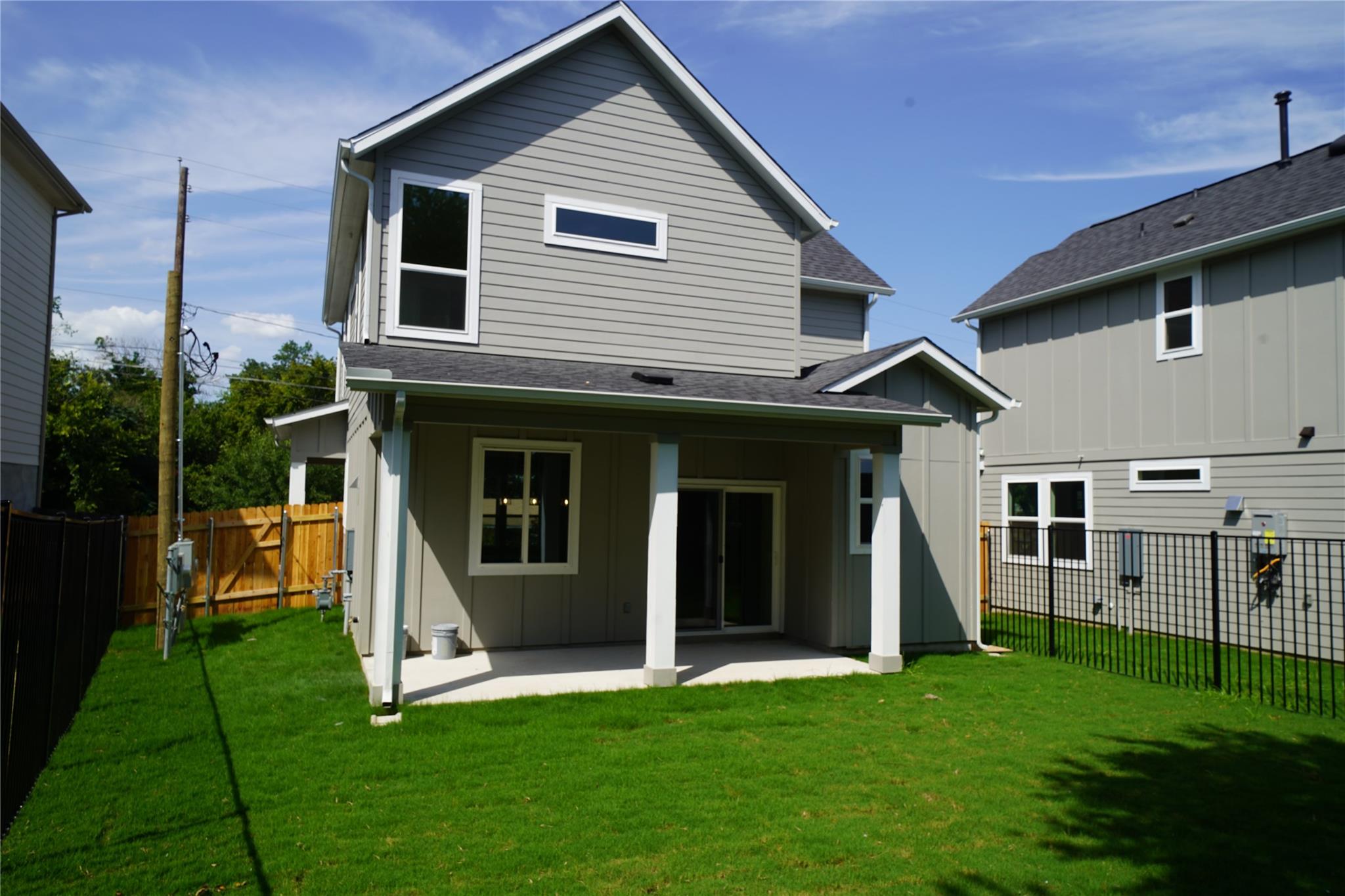 117 Dunlap St # A, Austin, TX 78704