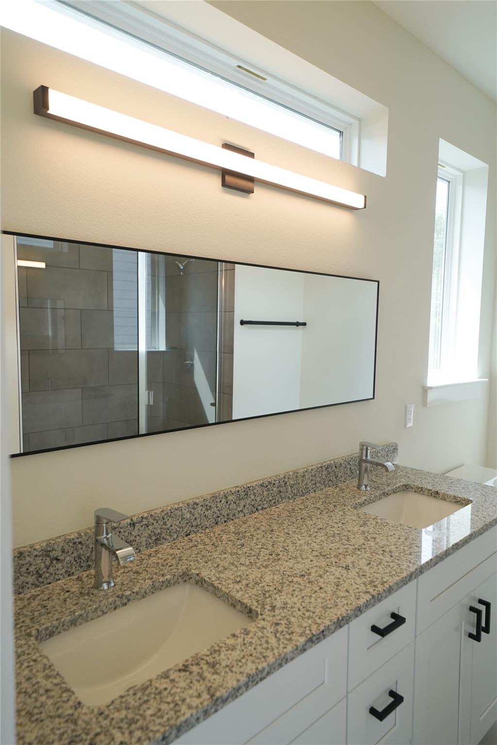 117 Dunlap St # A, Austin, TX 78704