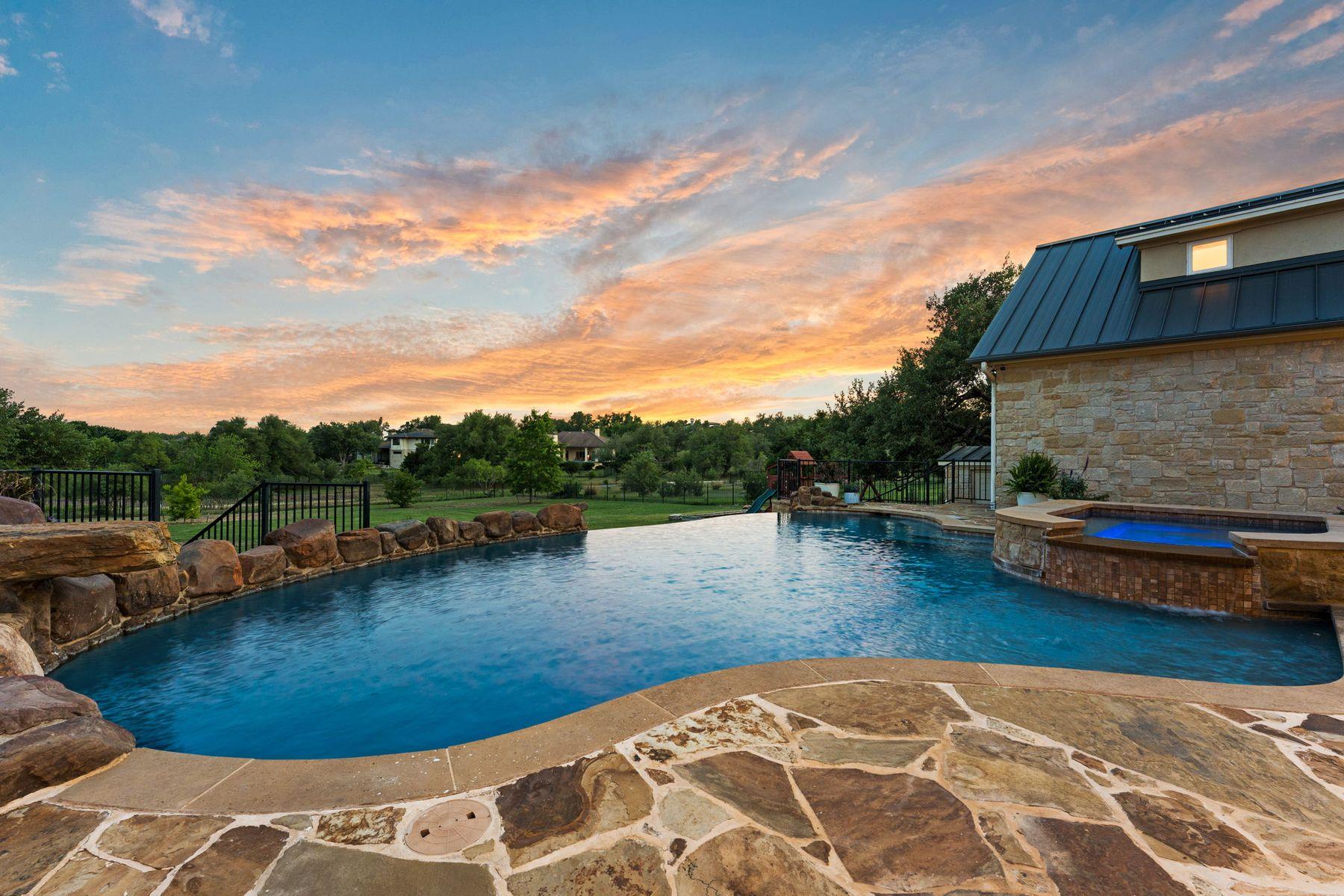 7825 Lynchburg Dr, Austin, TX 78738