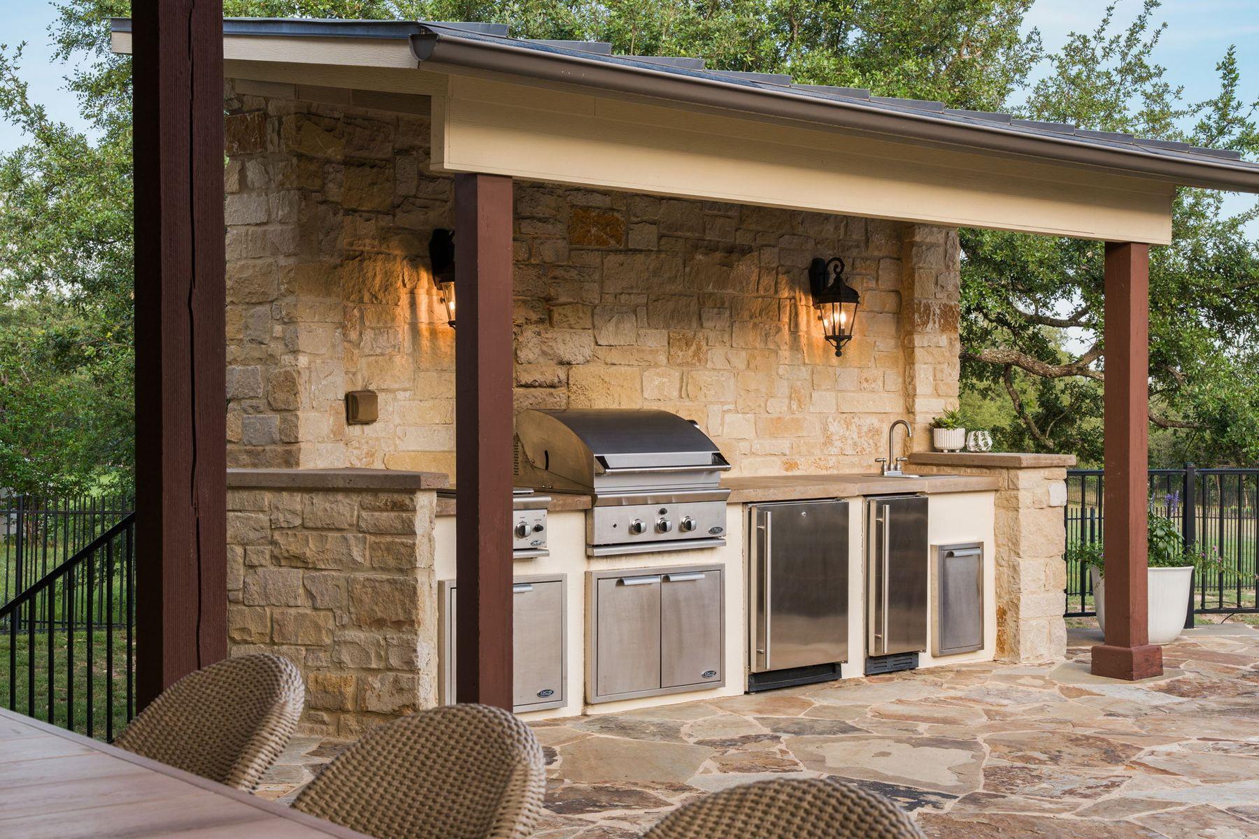 7825 Lynchburg Dr, Austin, TX 78738